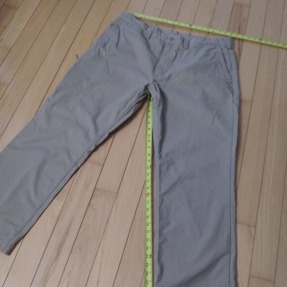 Duluth Trading Co. cotton pants size  42 x 32 - Picture 12 of 16